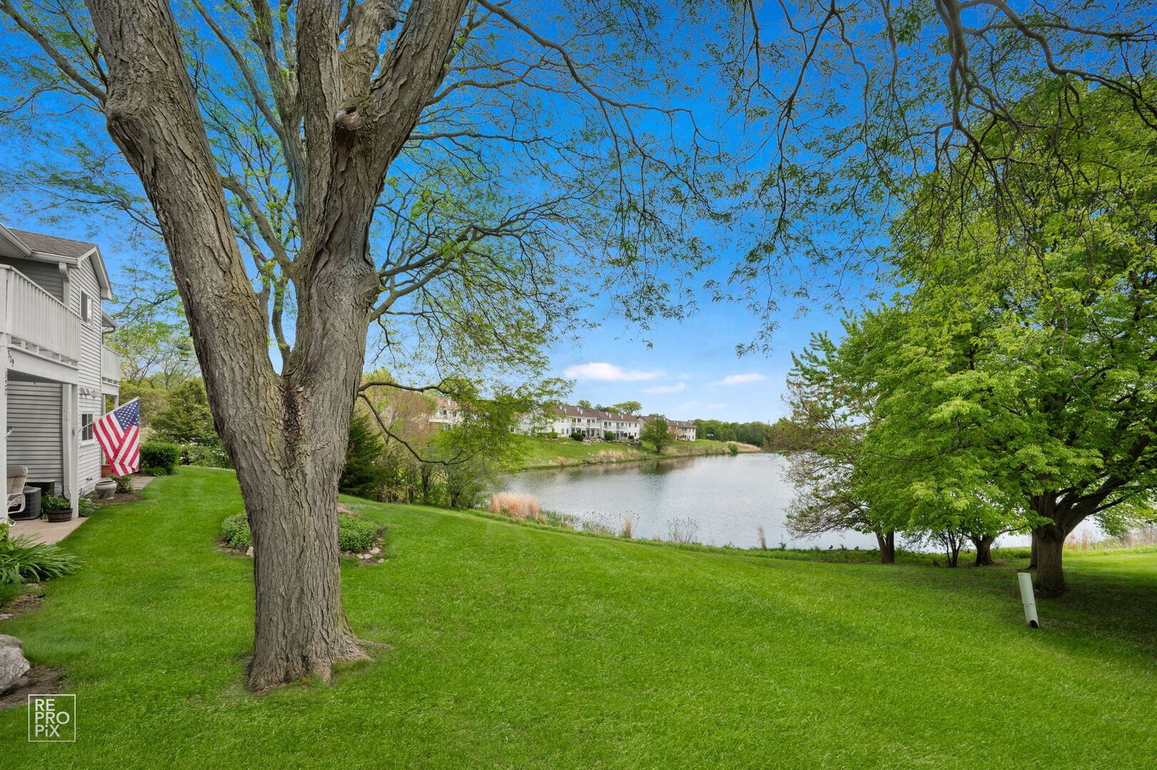 321 Clairemont Court #c, Aurora, IL 60504
