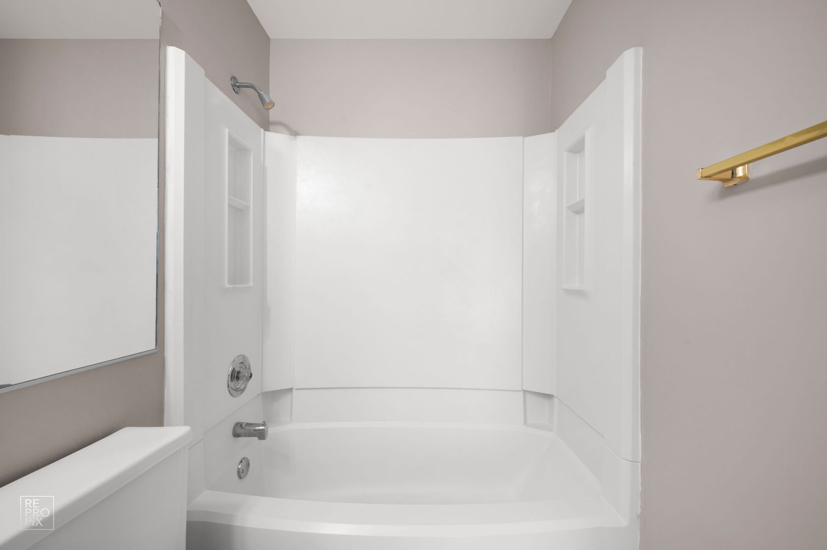 321 Clairemont Court #c, Aurora, IL 60504