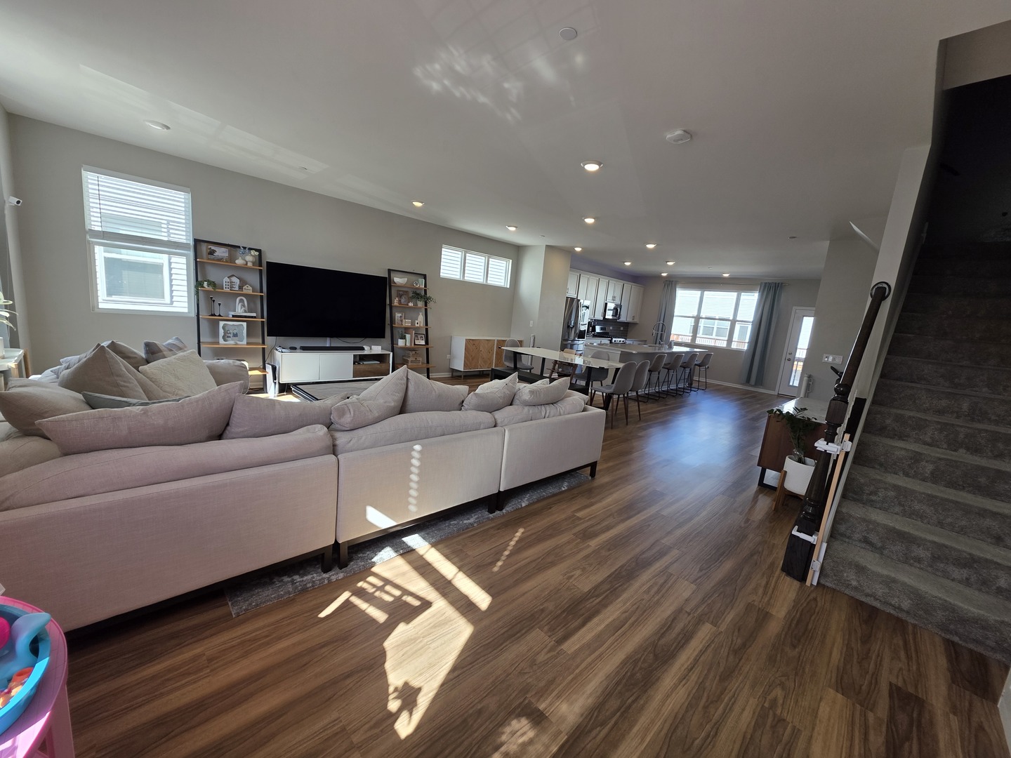 2707 Lily Lane, Rolling Meadows, IL 60008