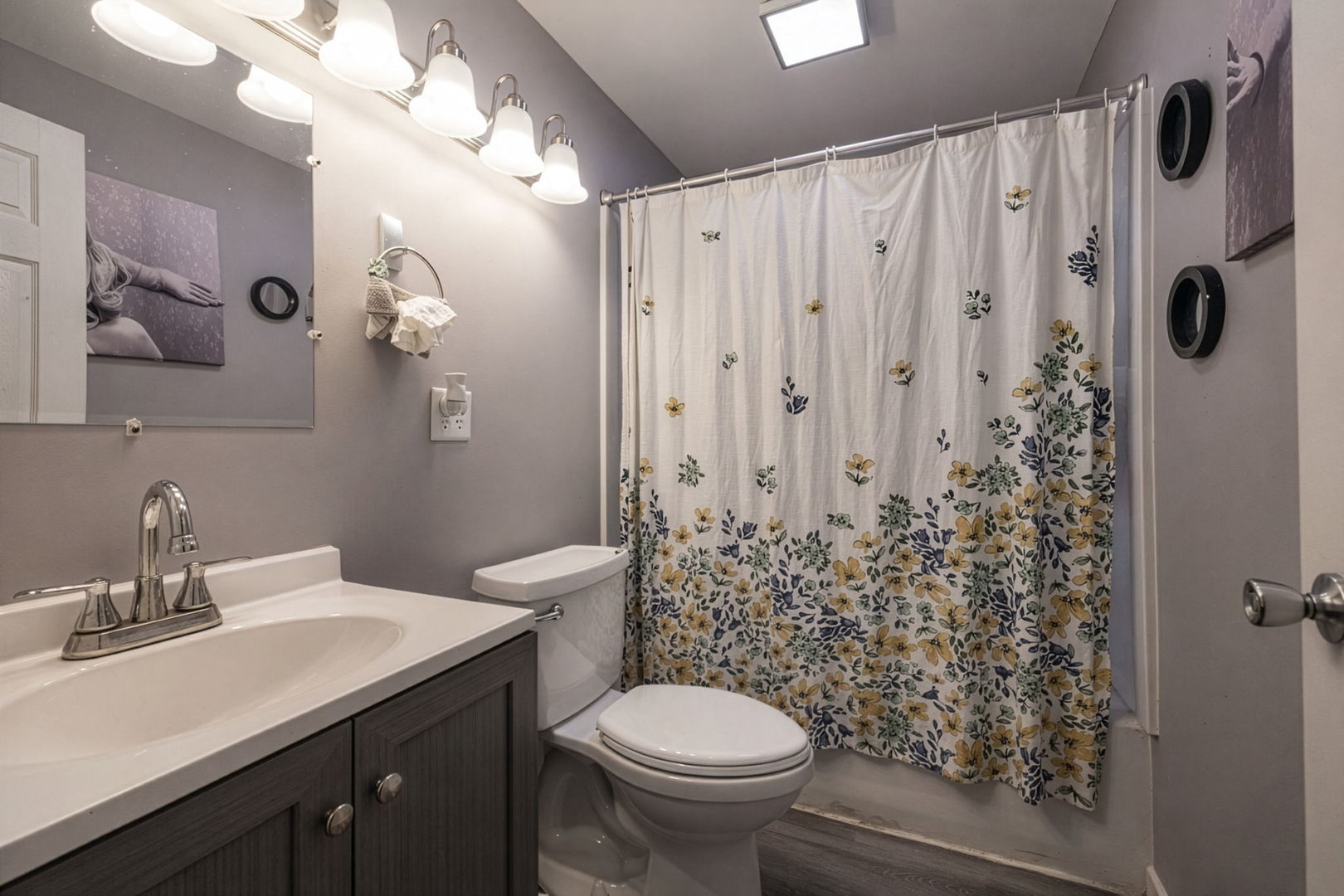 745 E Dayton Court, Godley, IL 60407