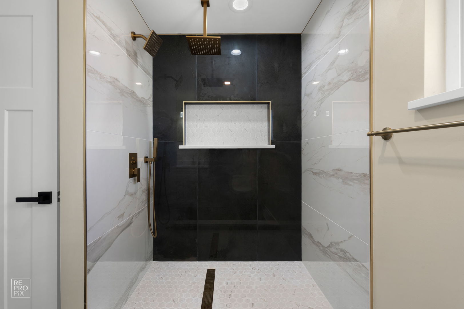 7954 S Kedvale Avenue, Chicago, IL 60652