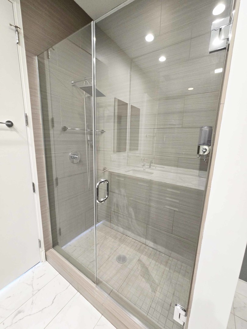 1100 W Adams Street #3N, Chicago, IL 60607