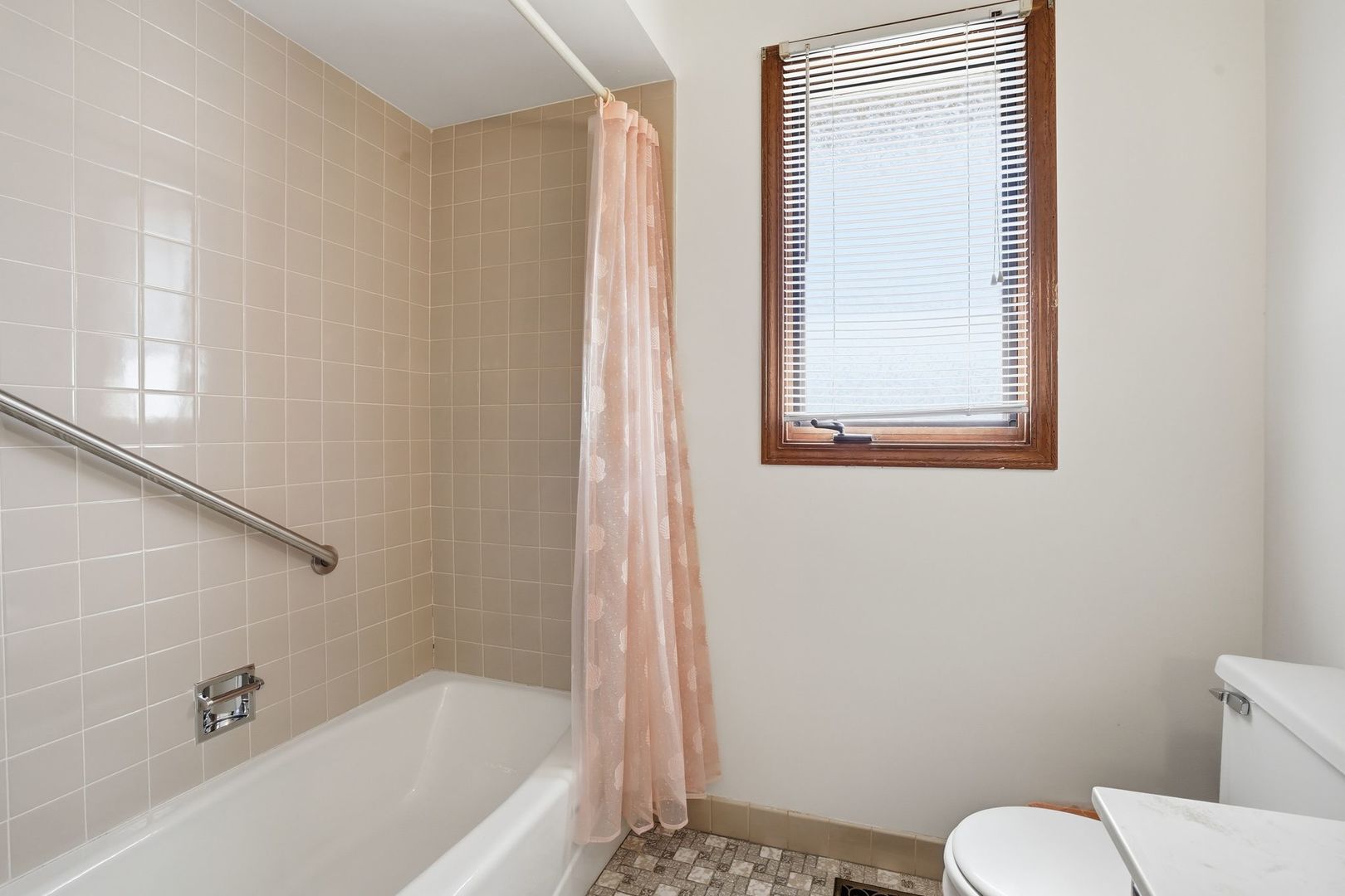 8512 161st Place, Tinley Park, IL 60487