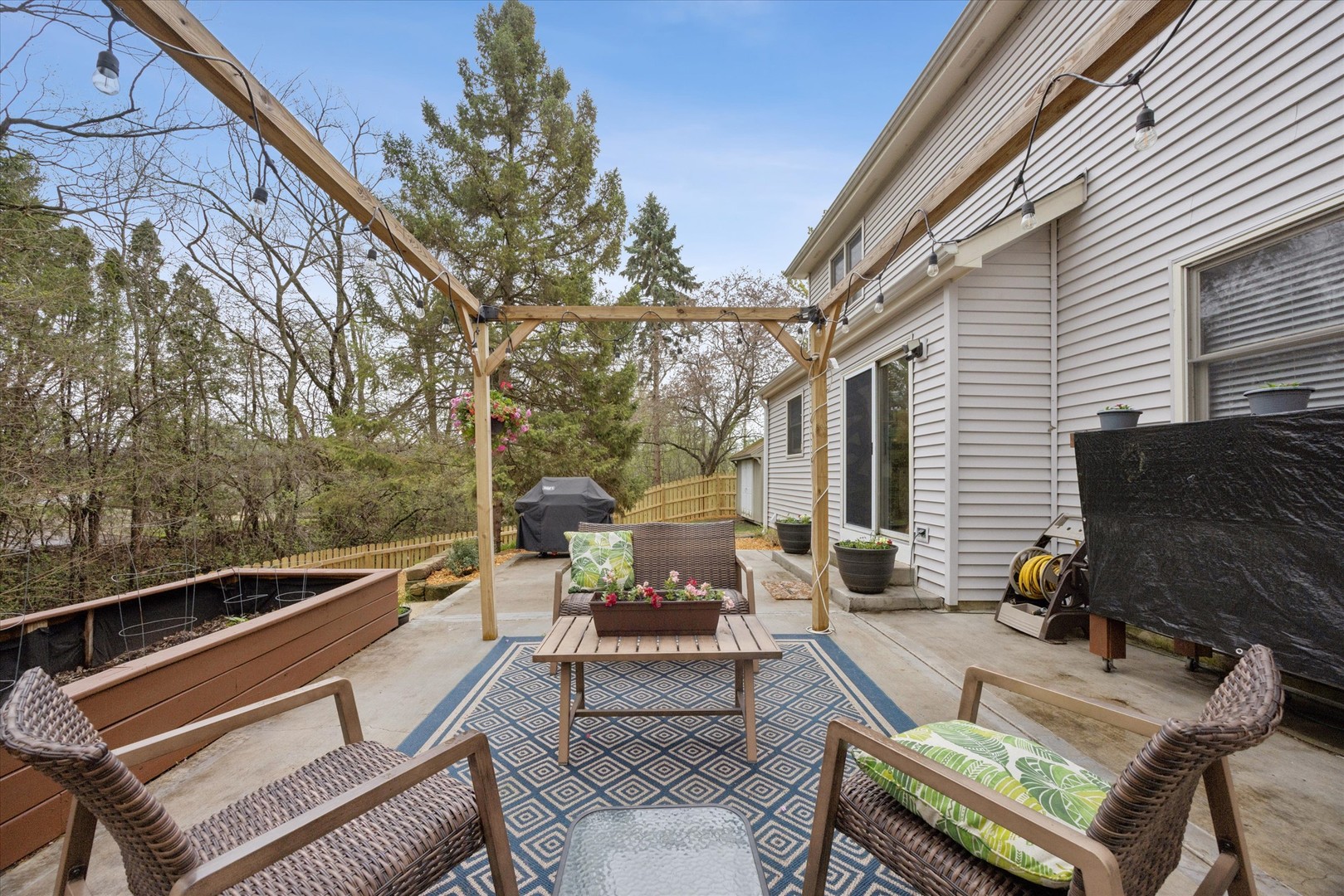 395 Southampton Drive, Geneva, IL 60134