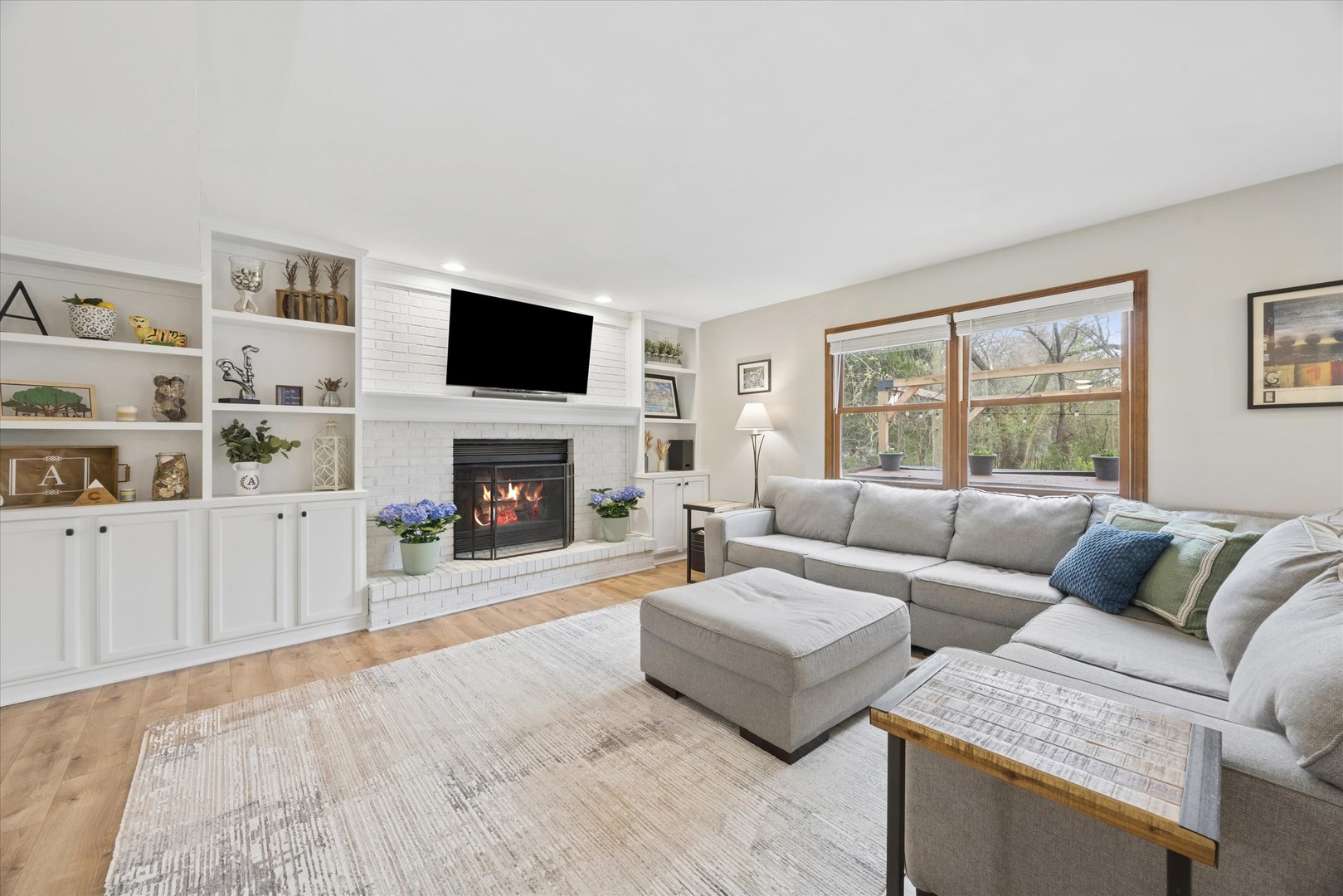 395 Southampton Drive, Geneva, IL 60134