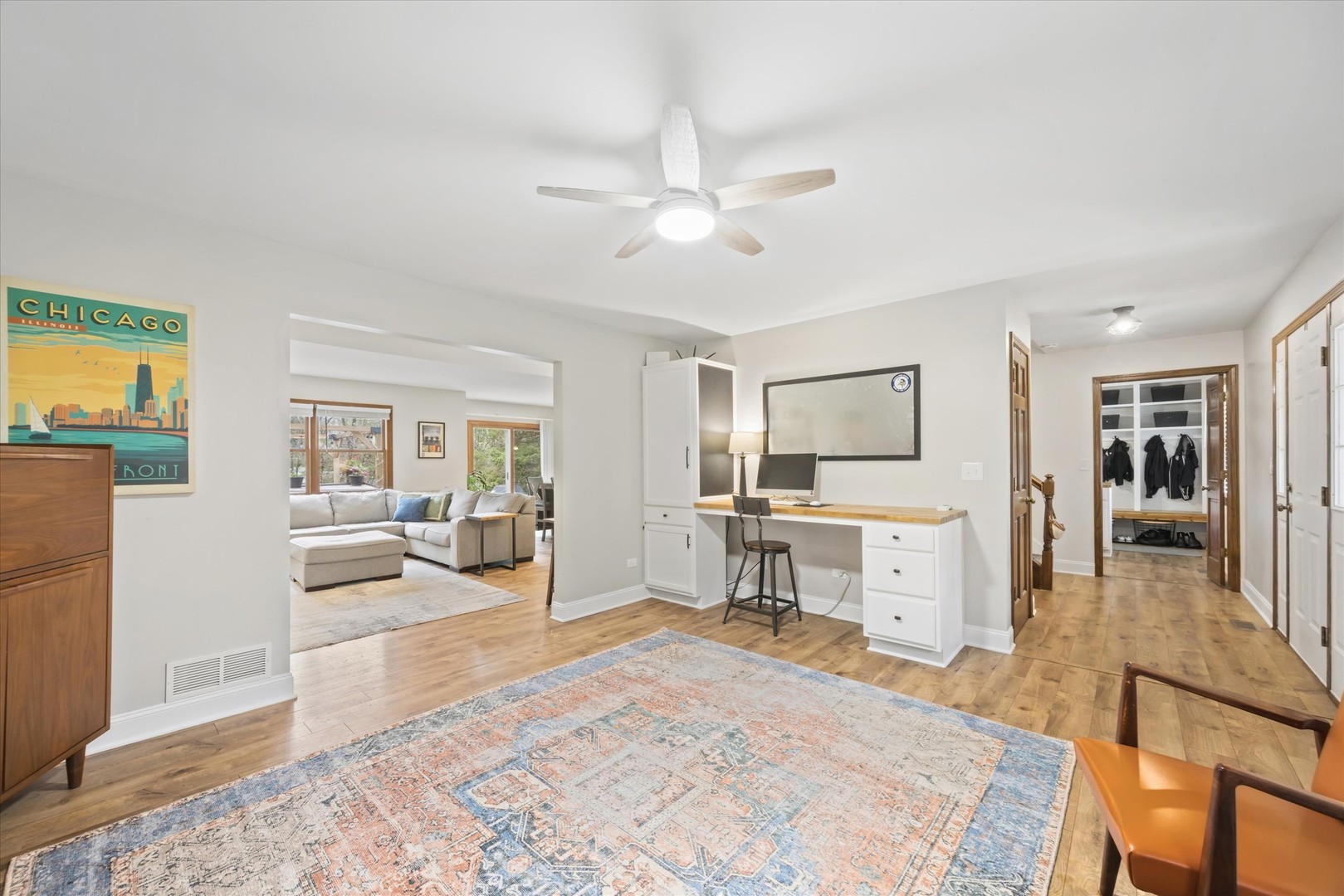 395 Southampton Drive, Geneva, IL 60134