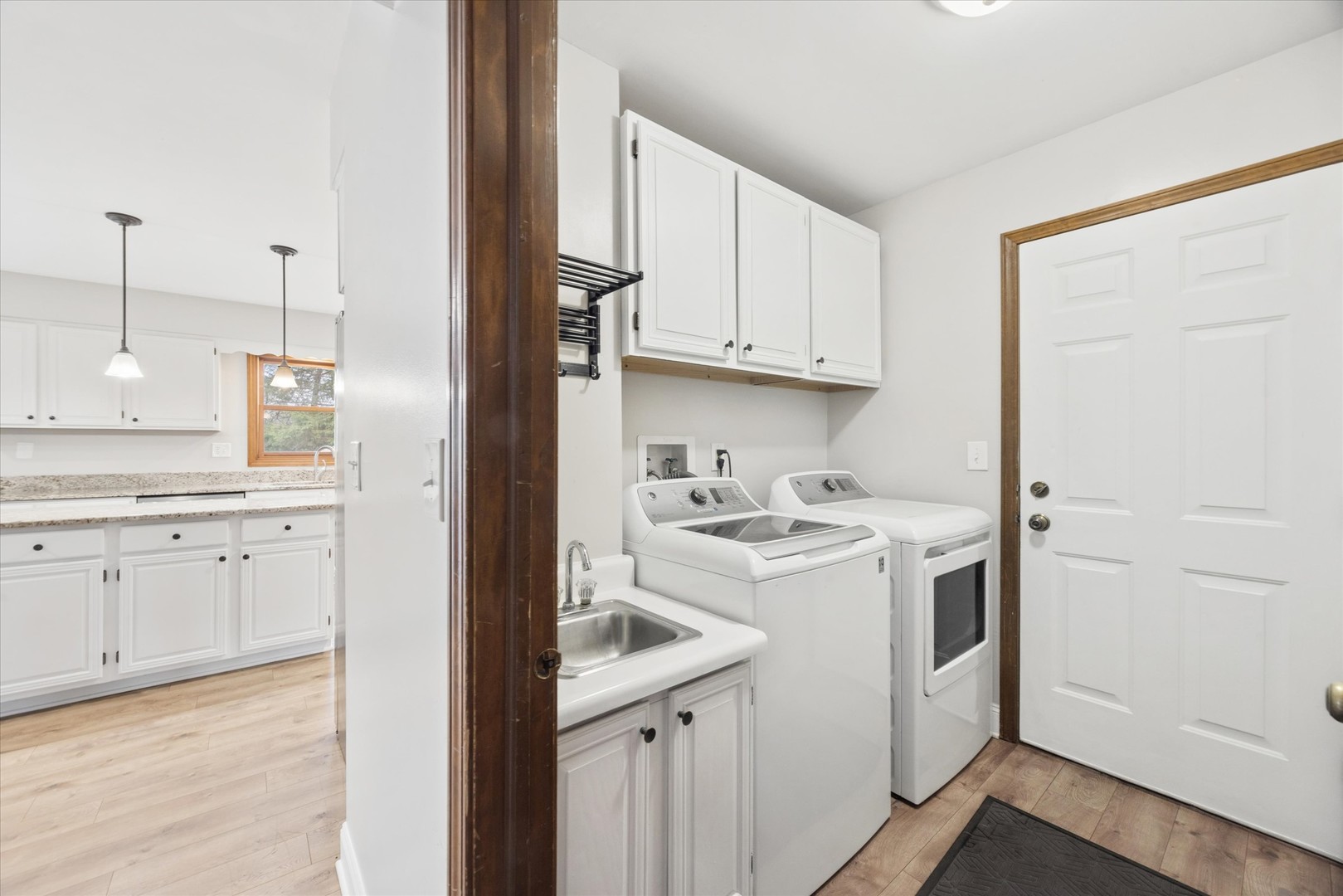 395 Southampton Drive, Geneva, IL 60134