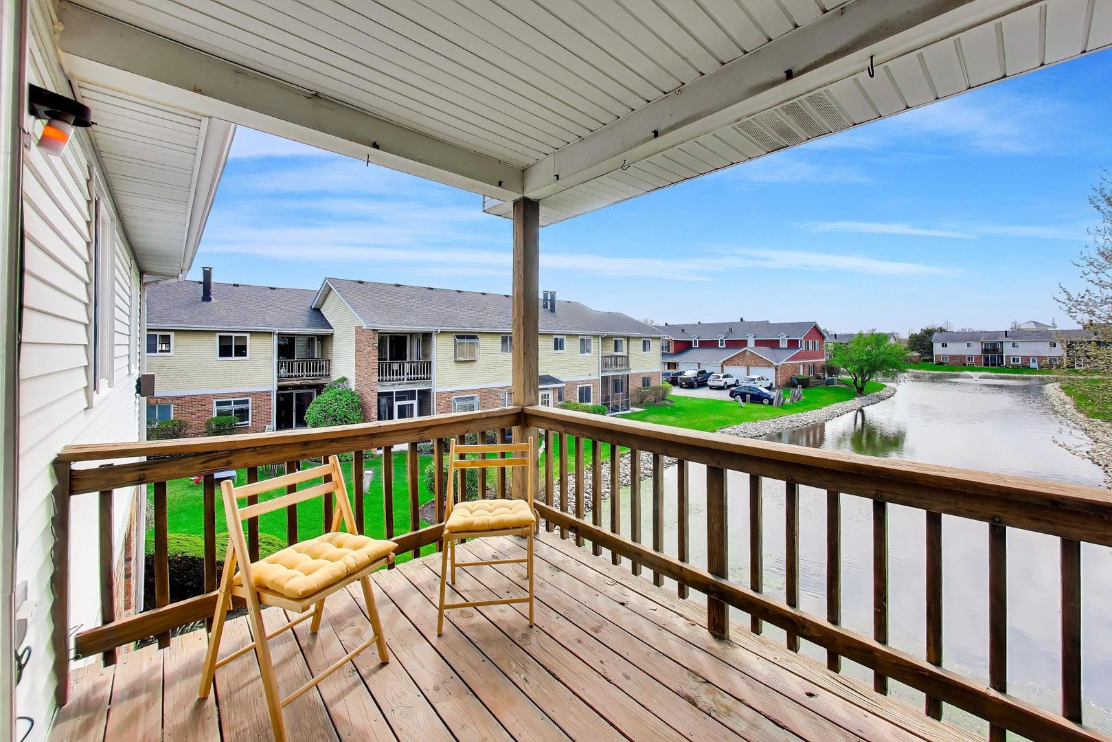 7230 S Adams Street #D, Willowbrook, IL 60527