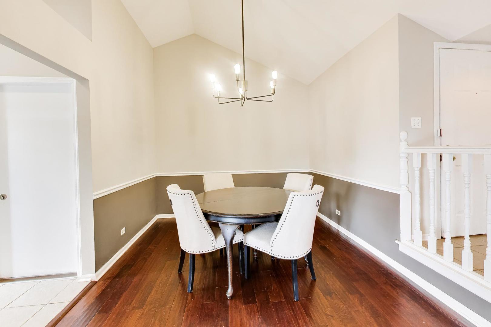 7230 S Adams Street #D, Willowbrook, IL 60527