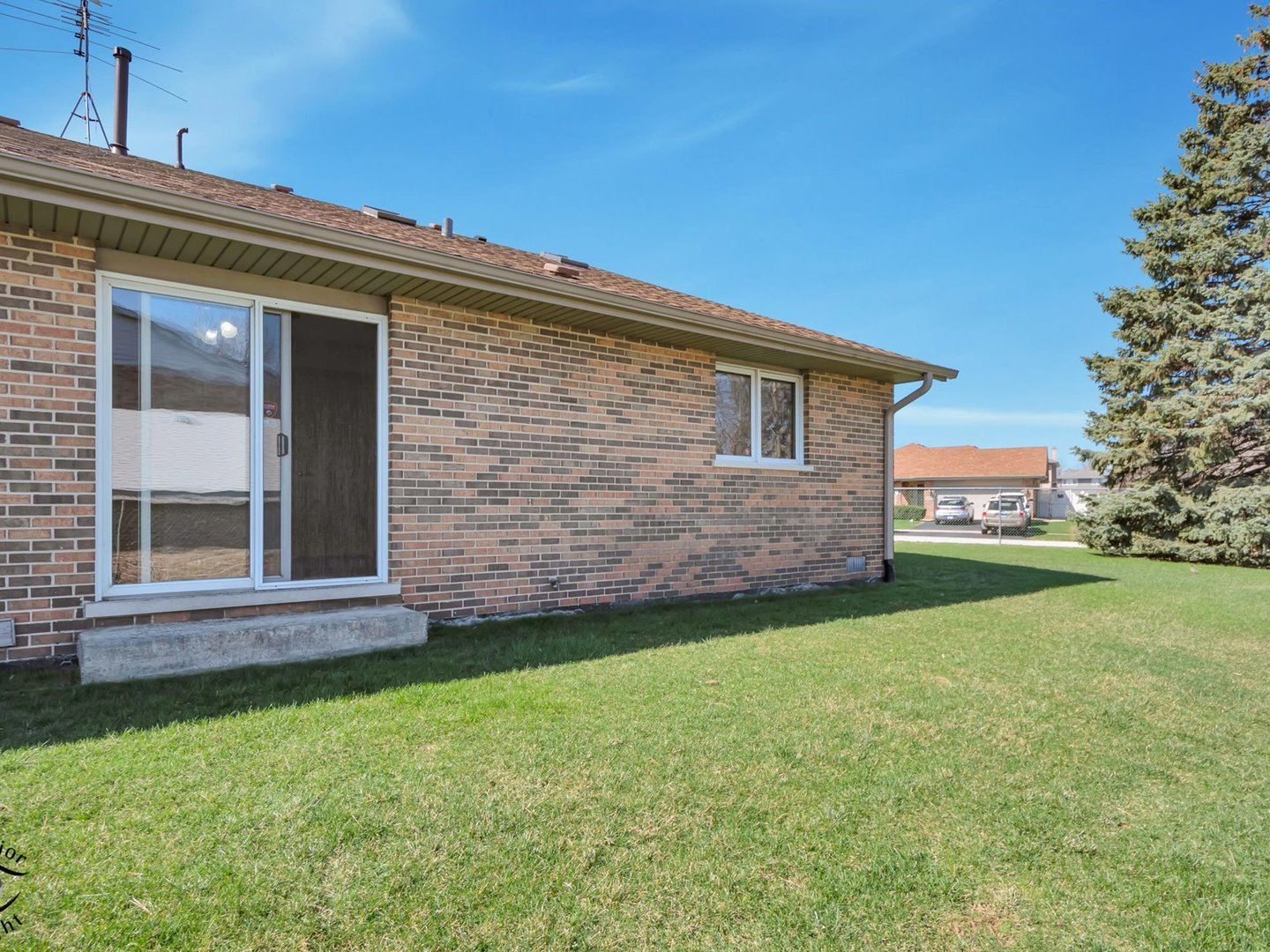 5014 W Circle Place, Crestwood, IL 60418