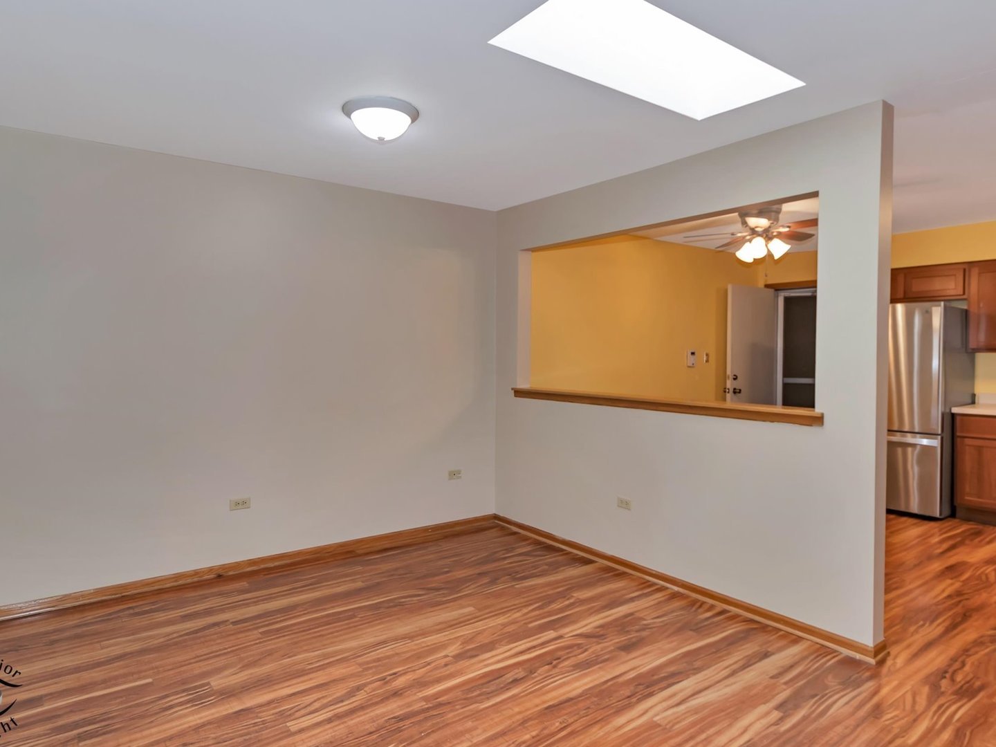 5014 W Circle Place, Crestwood, IL 60418