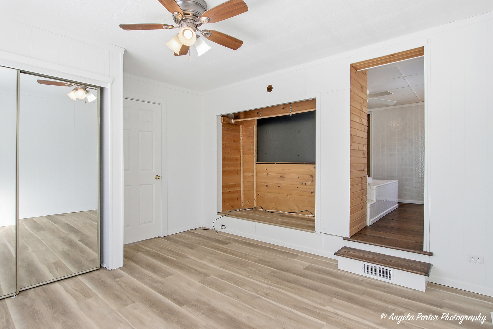 40541 N IL ROUTE 83 Route, Antioch, IL 60002