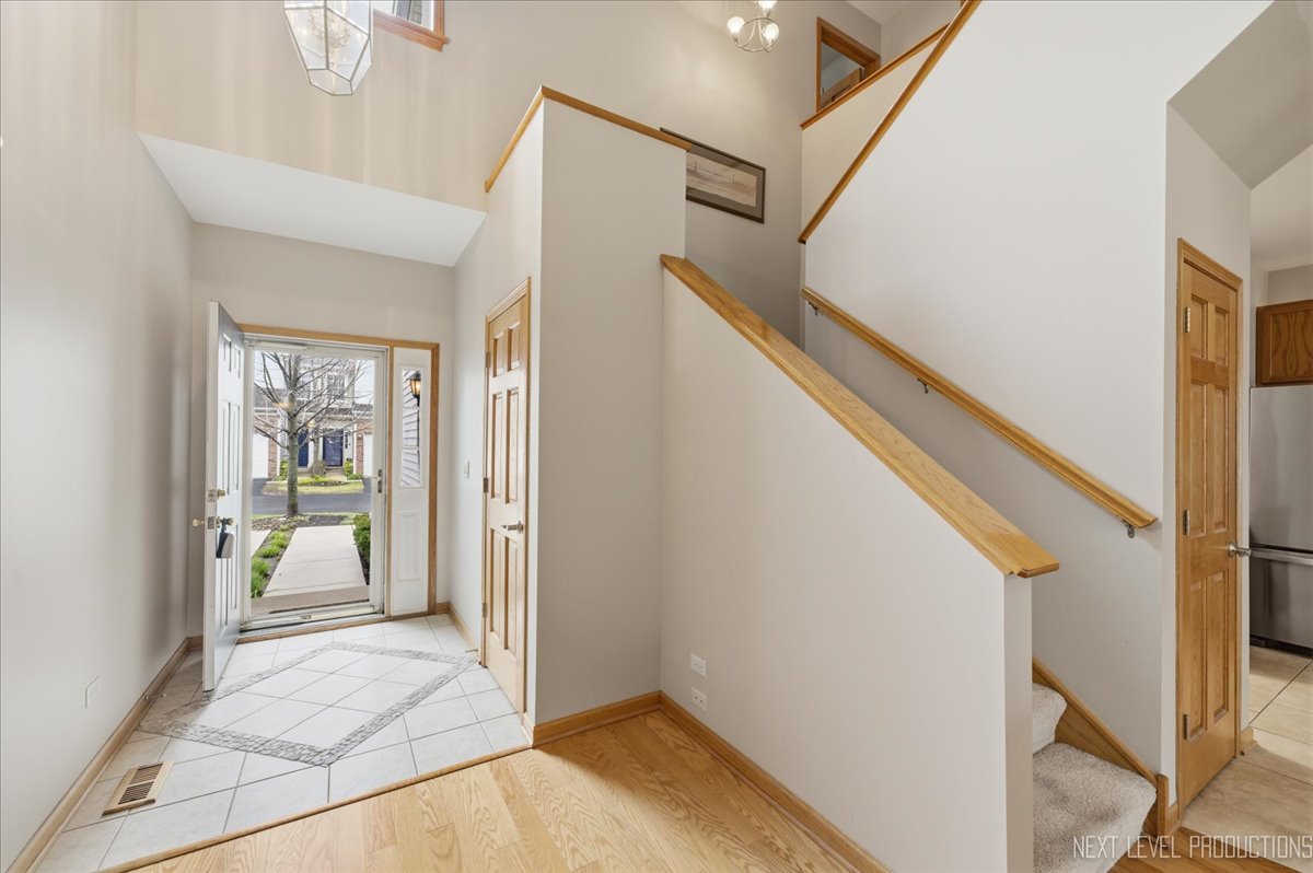 17660 S Alta Drive, Lockport, IL 60441