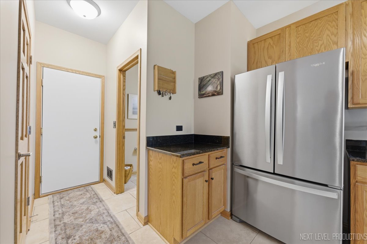 17660 S Alta Drive, Lockport, IL 60441