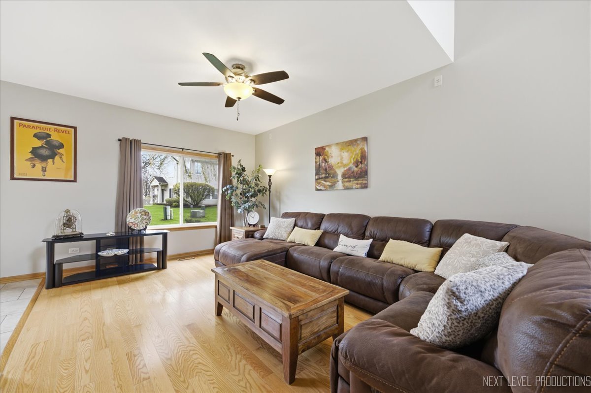 17660 S Alta Drive, Lockport, IL 60441