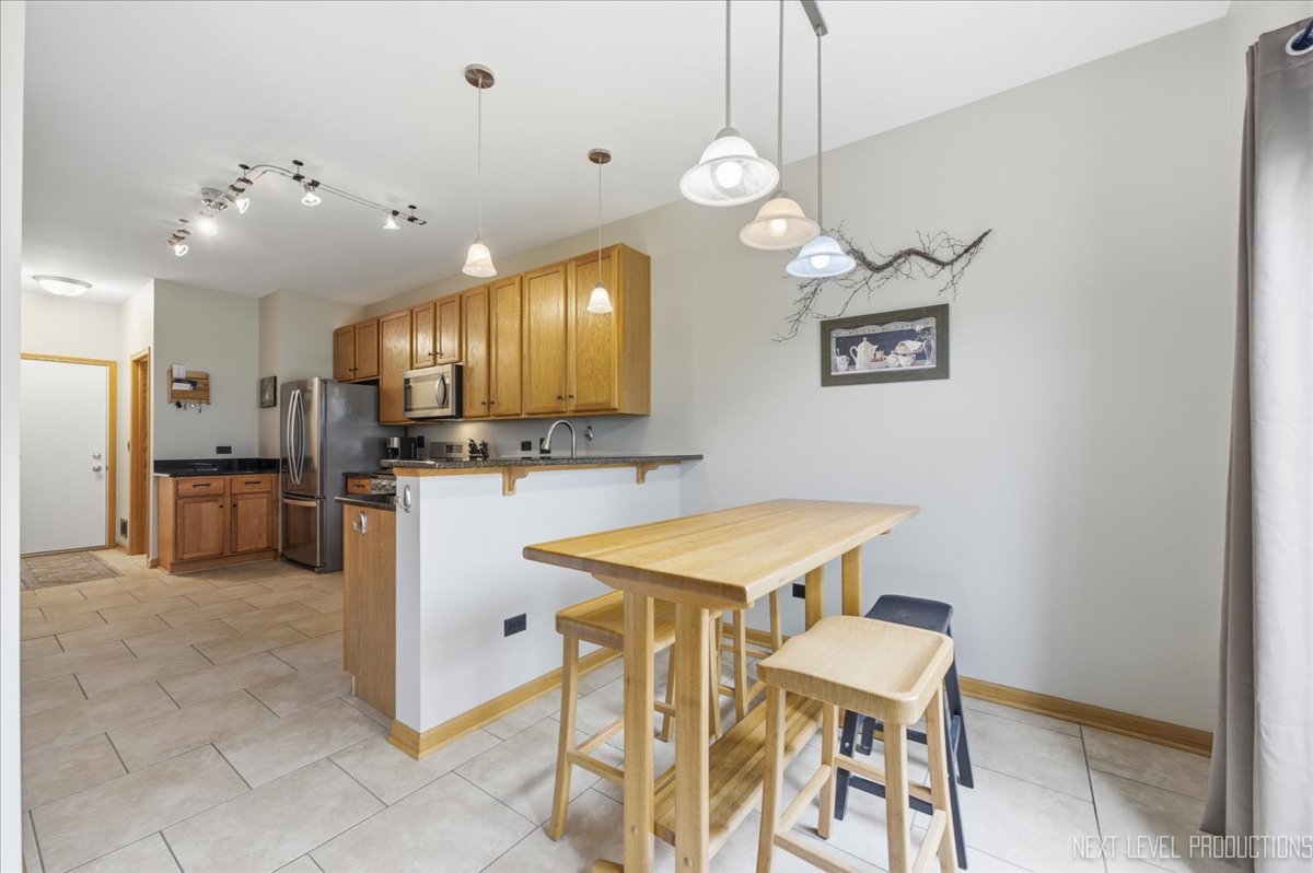 17660 S Alta Drive, Lockport, IL 60441