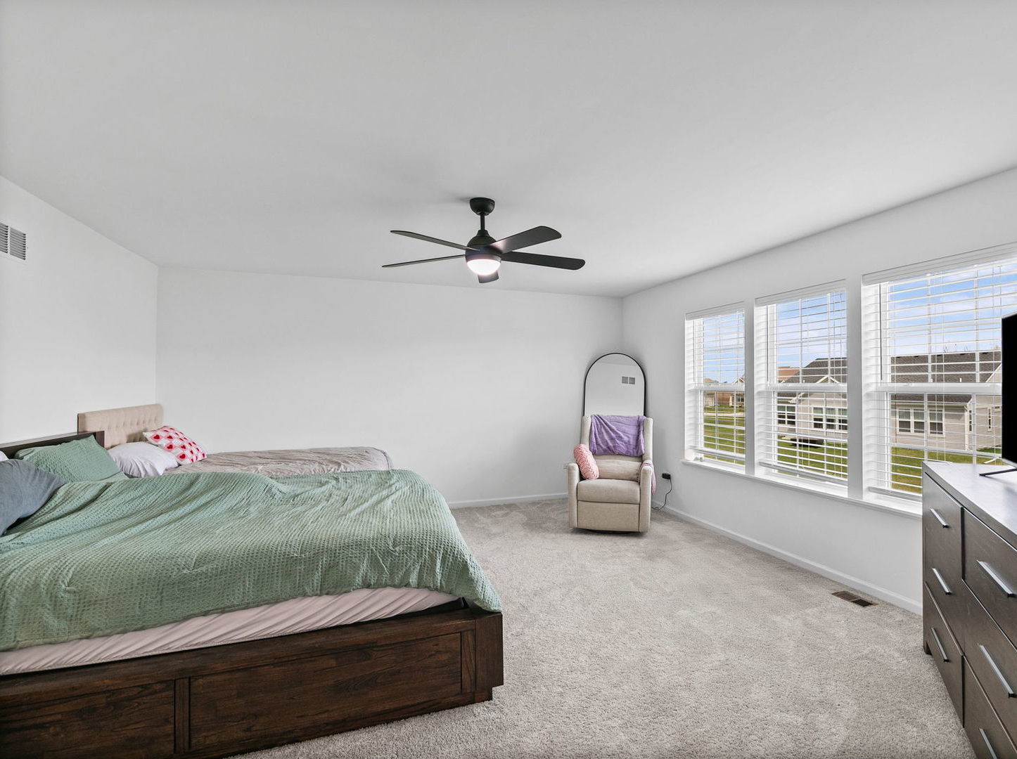 12562 Mullin Street, Huntley, IL 60142