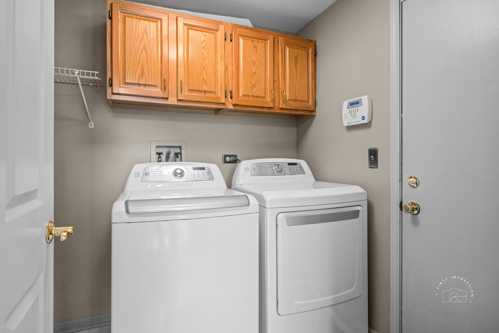 1200 Tennyson Lane #8, Naperville, IL 60540