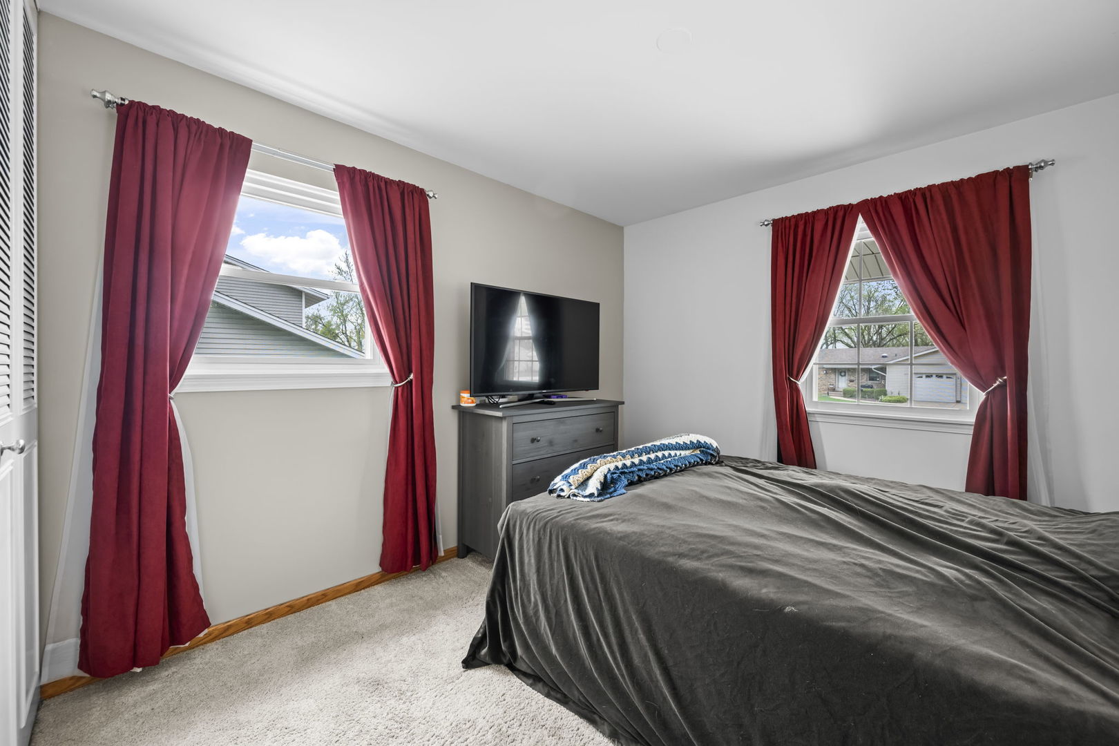 362 N Winston Drive, Palatine, IL 60074