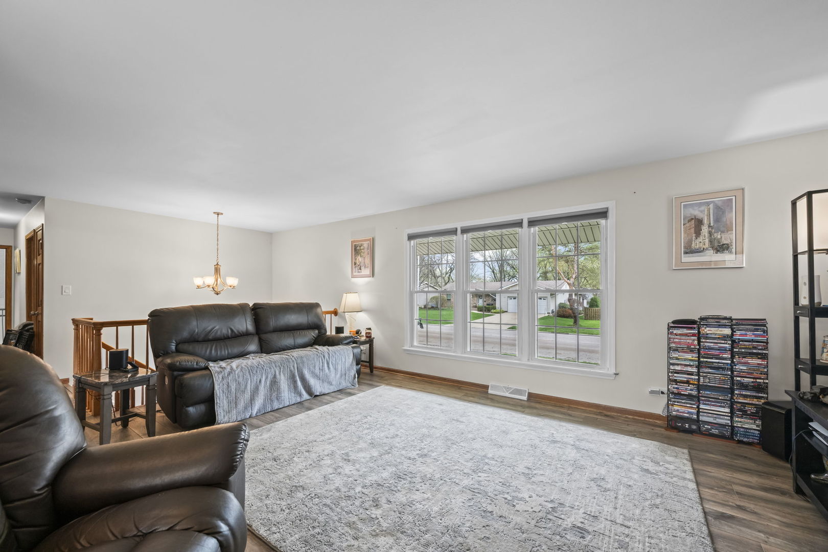 362 N Winston Drive, Palatine, IL 60074