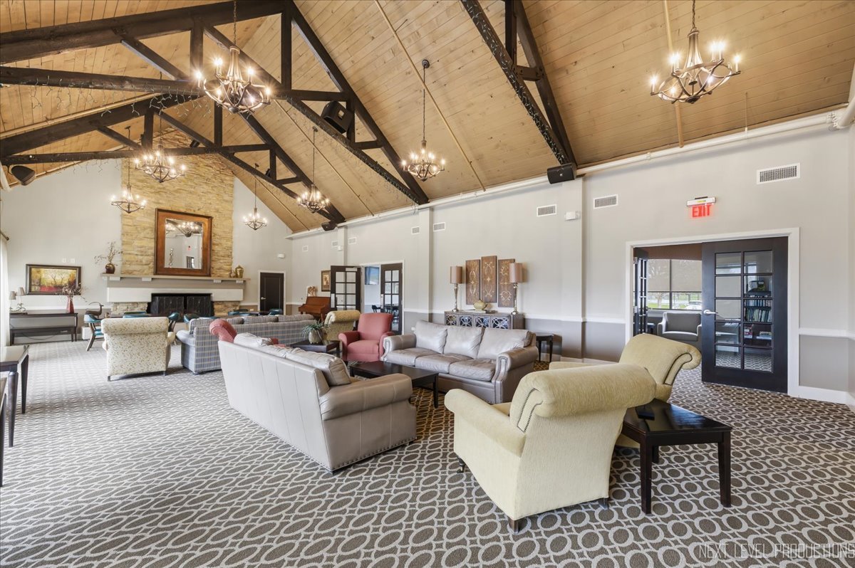 746 Oak Hill Road #A, Lake Barrington, IL 60010