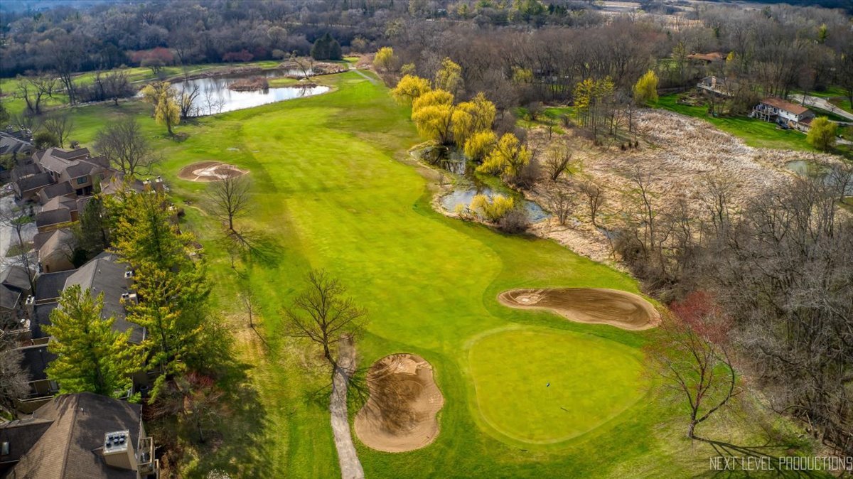 746 Oak Hill Road #A, Lake Barrington, IL 60010