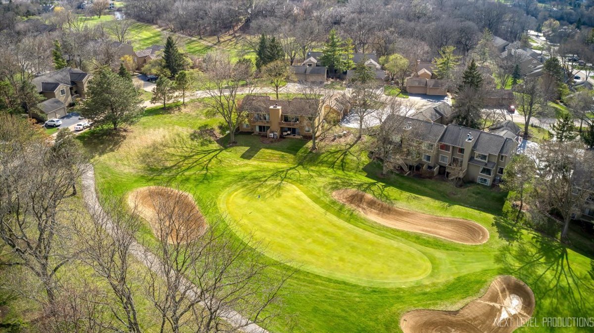 746 Oak Hill Road #A, Lake Barrington, IL 60010