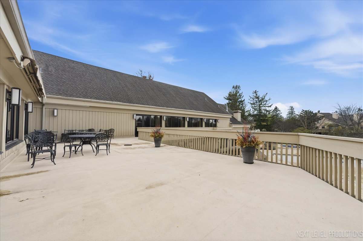 746 Oak Hill Road #A, Lake Barrington, IL 60010