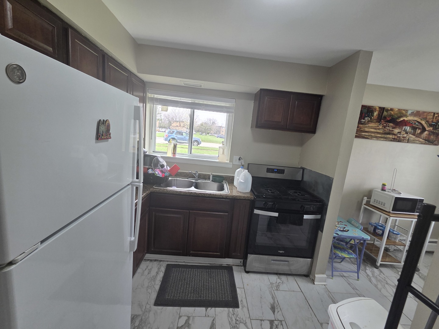 825 W College Boulevard, Addison, IL 60101