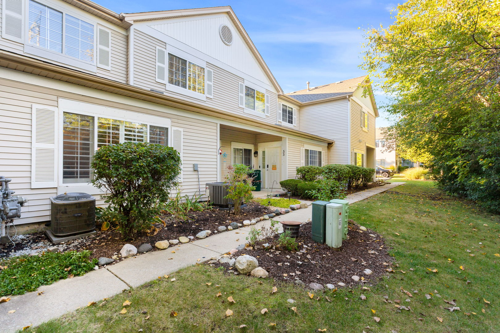 53 Braxton Lane #53, Aurora, IL 60504