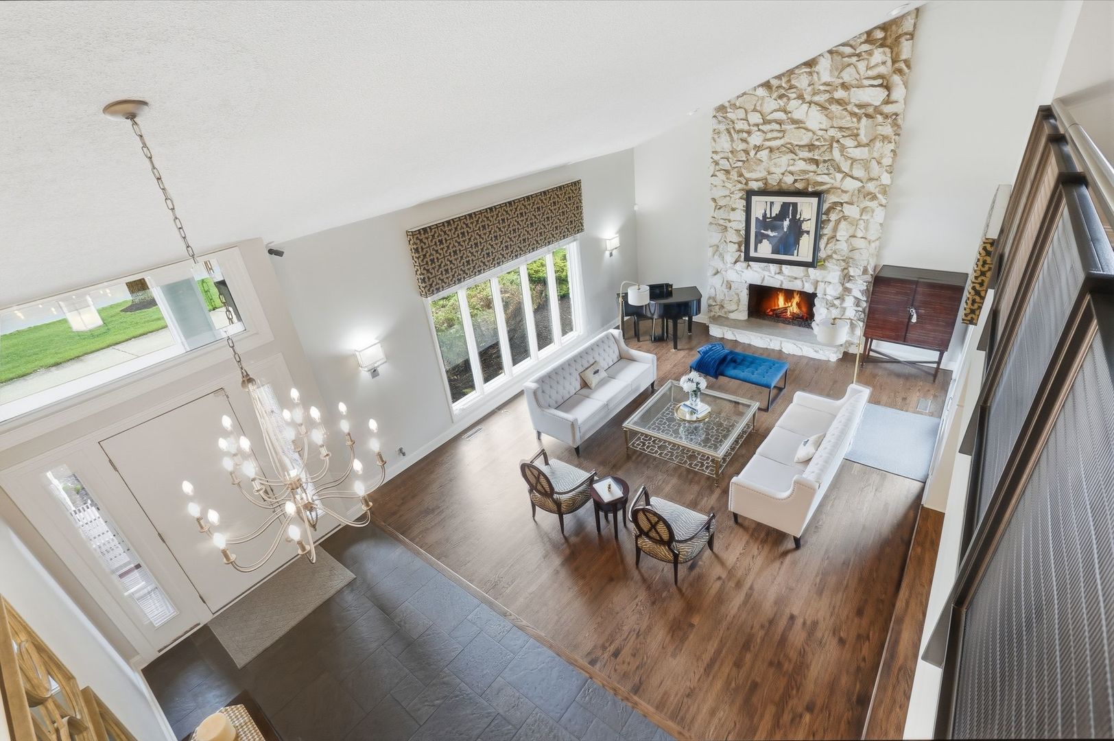 75 REGENT Drive, Oak Brook, IL 60523