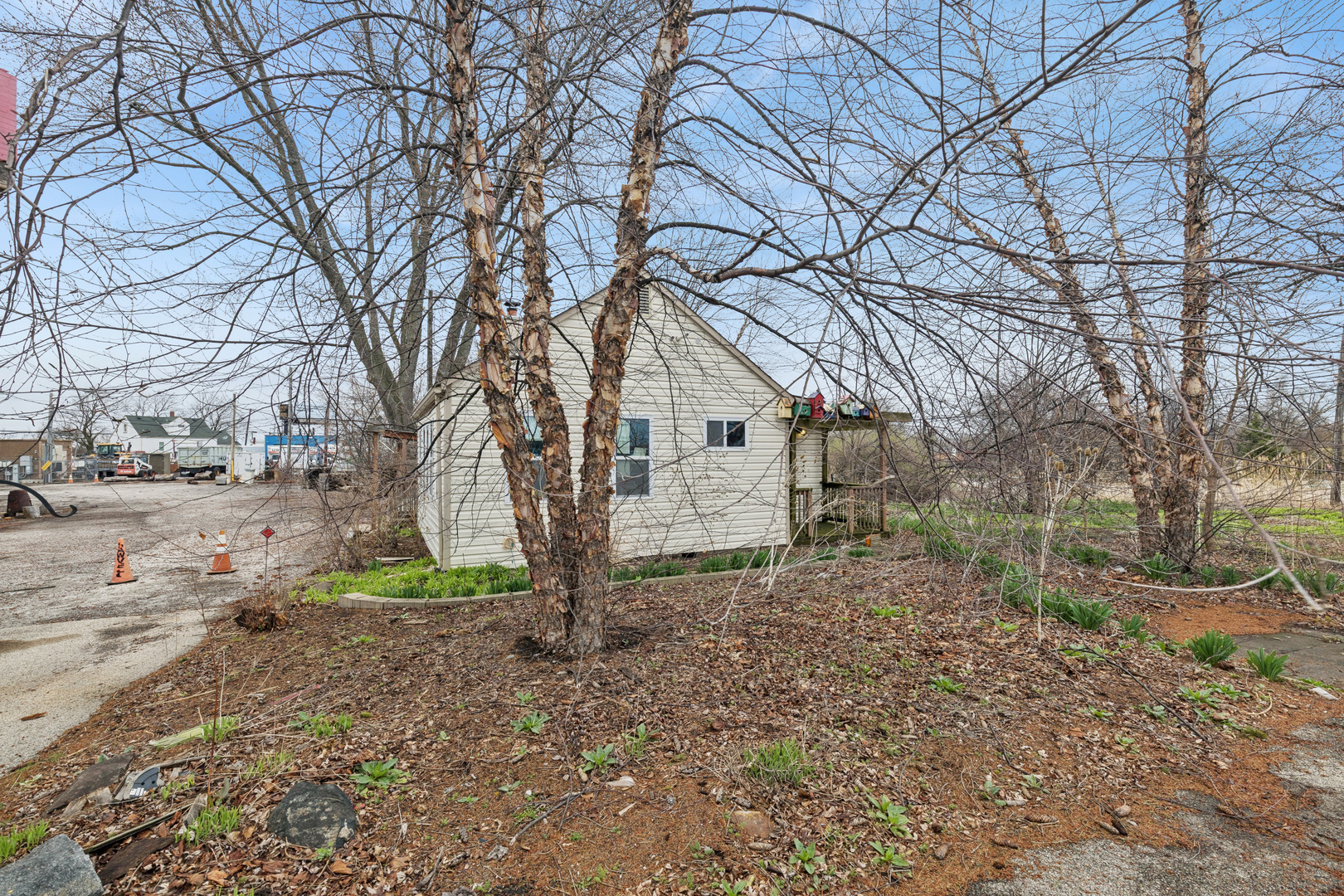 20922 W Il Route 176, Mundelein, IL 60060