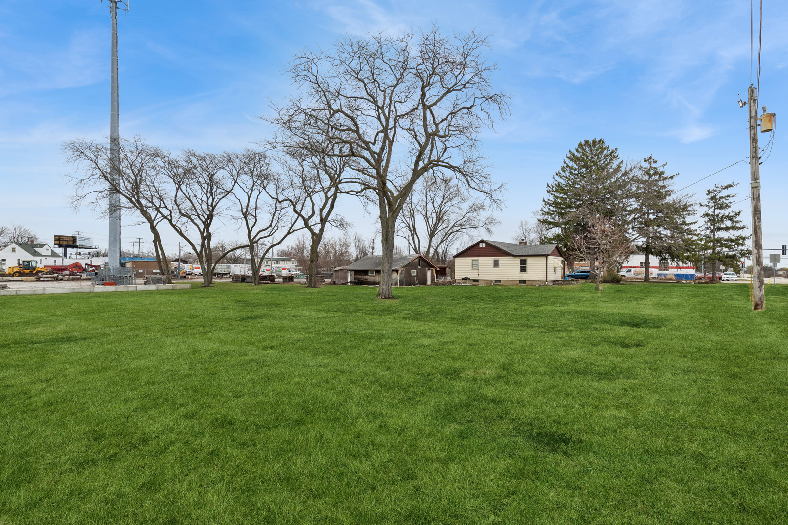 20922 W Il Route 176, Mundelein, IL 60060