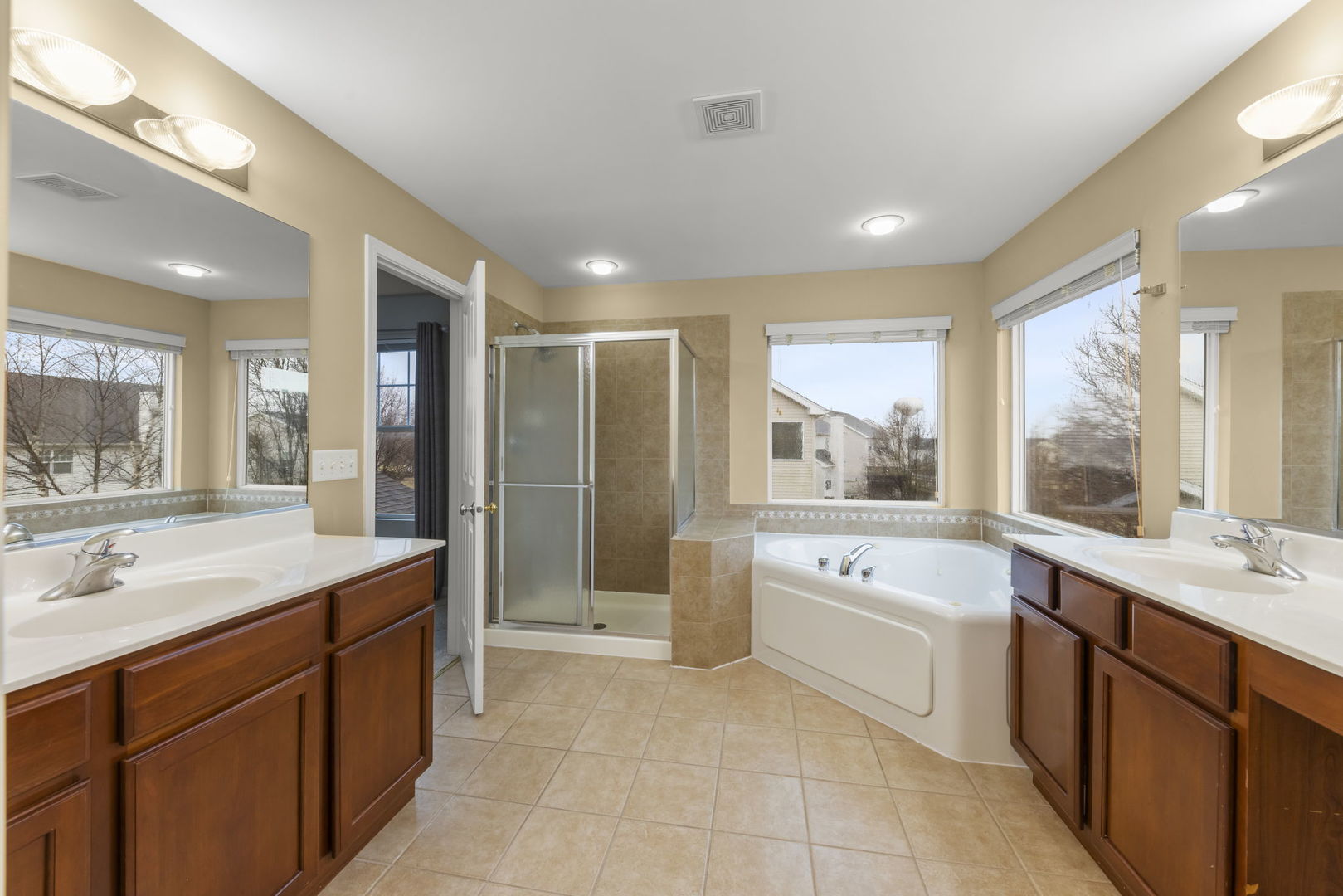 12814 Grande Poplar Circle, Plainfield, IL 60585