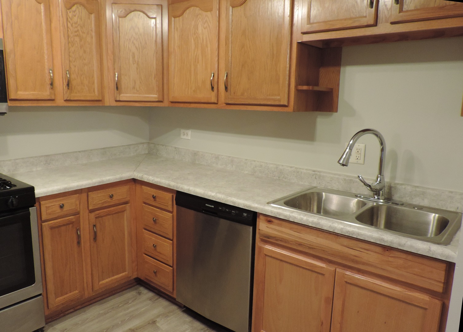 204 E Bailey Road #C, Naperville, IL 60565