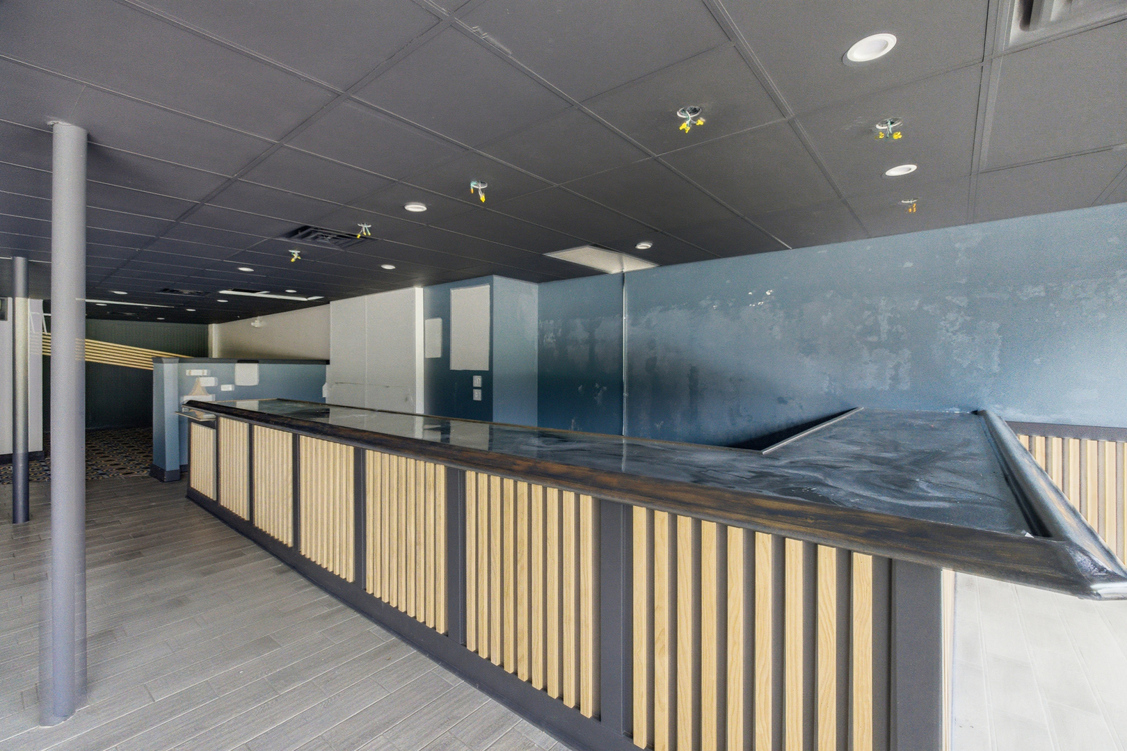 8216 S Archer Avenue, Willow Springs, IL 60480