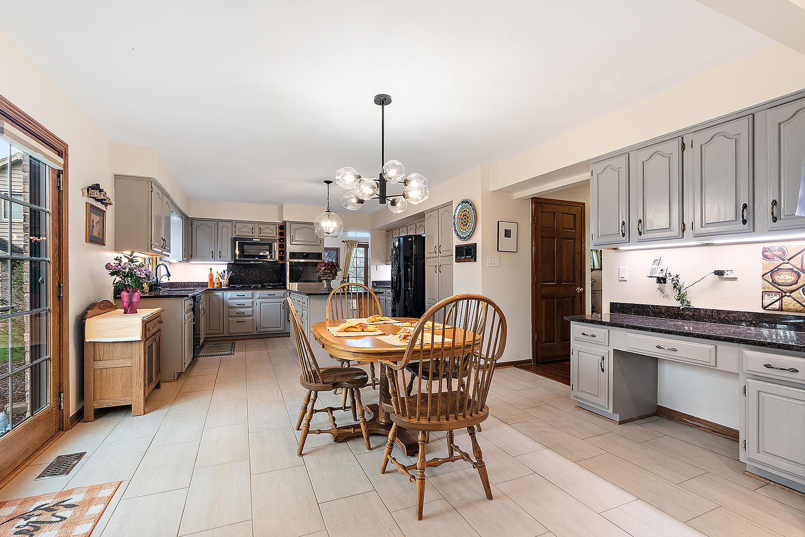 10711 Landings Drive, Orland Park, IL 60467