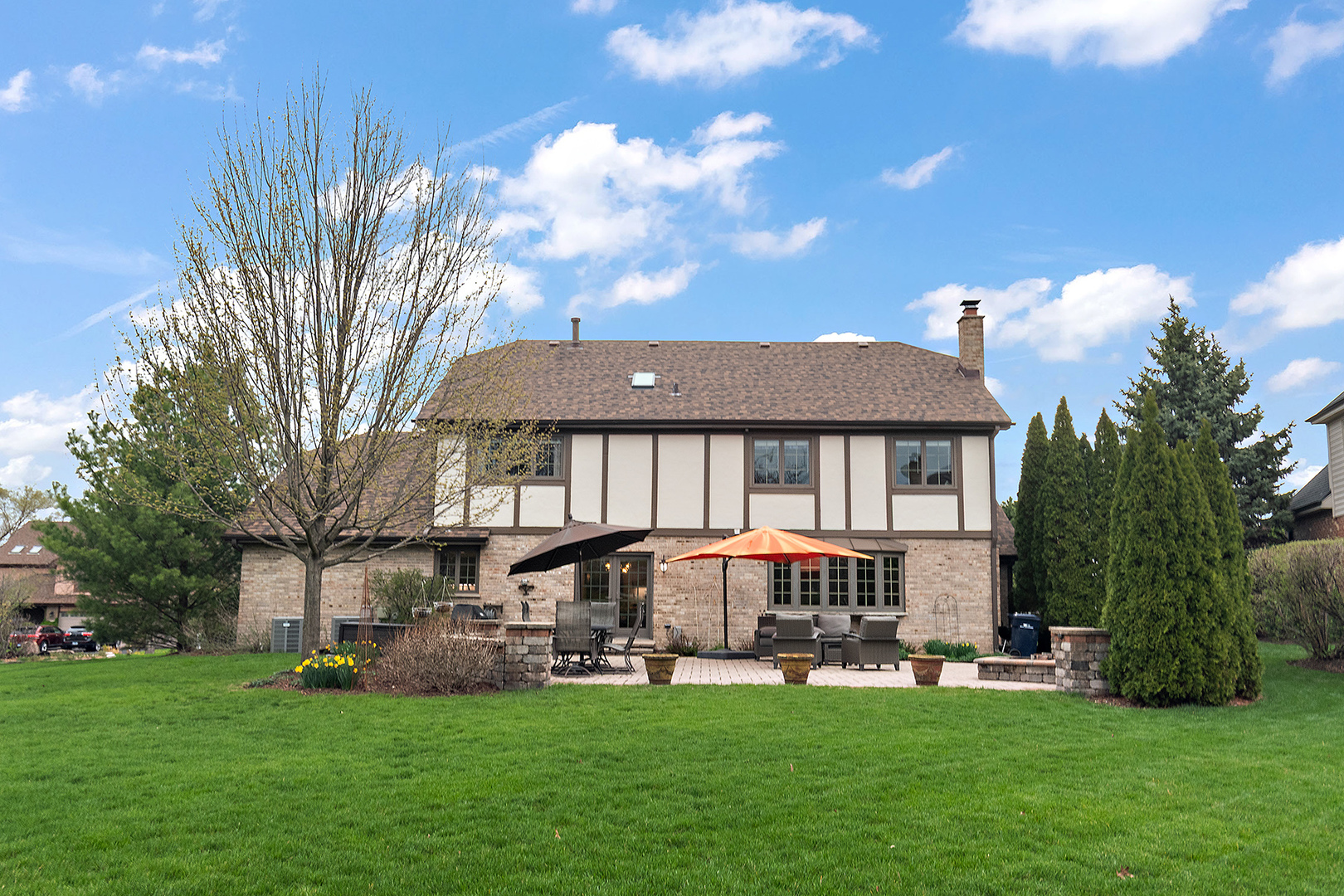 10711 Landings Drive, Orland Park, IL 60467