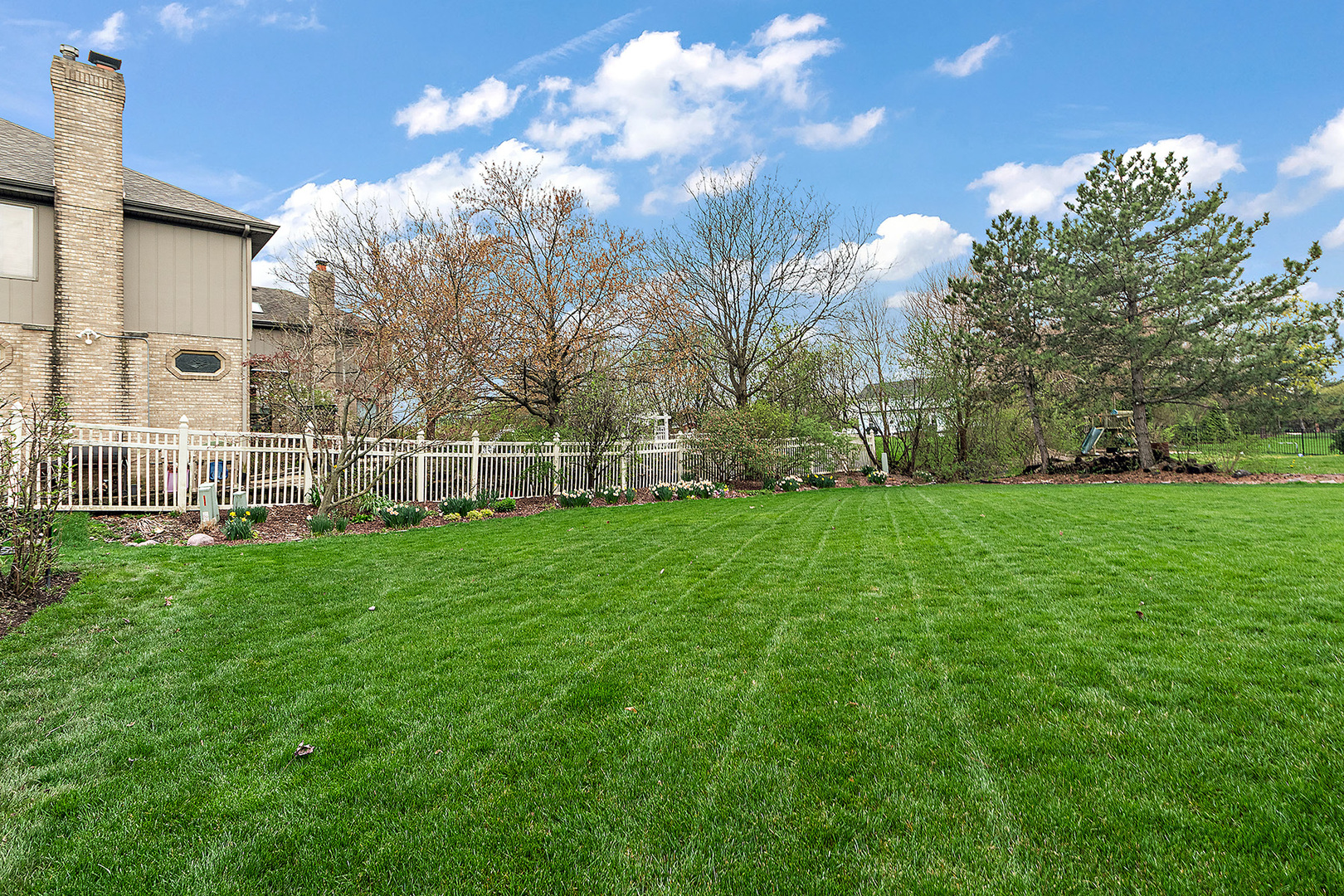 10711 Landings Drive, Orland Park, IL 60467