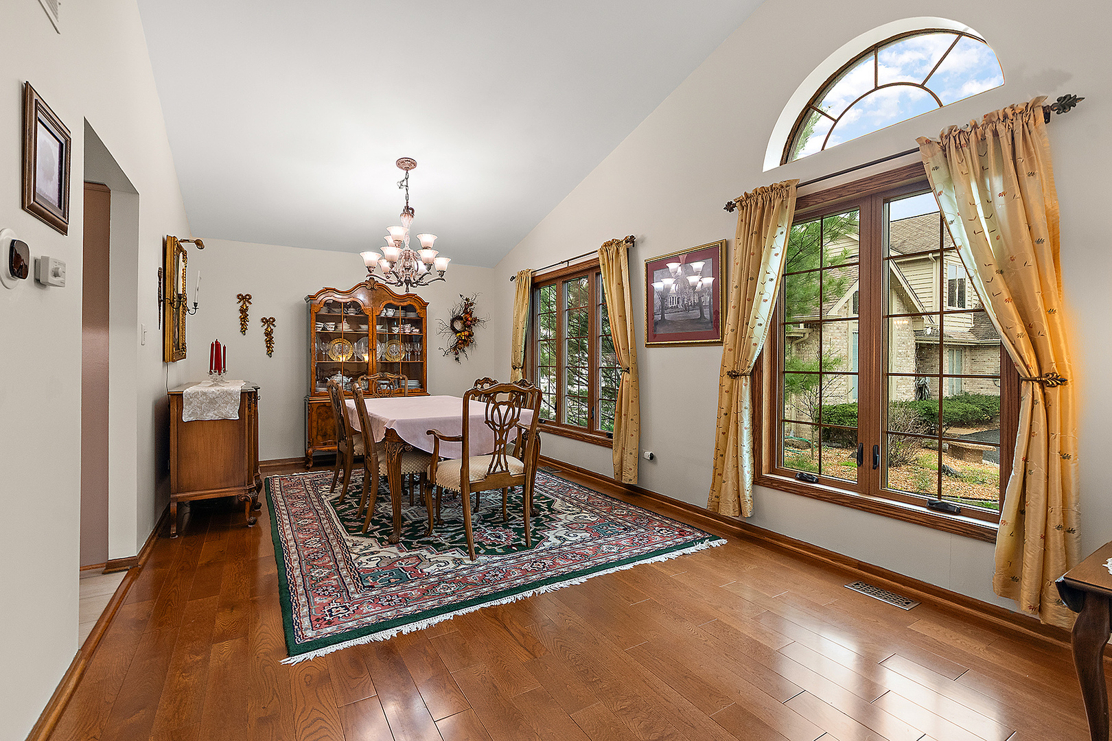 10711 Landings Drive, Orland Park, IL 60467