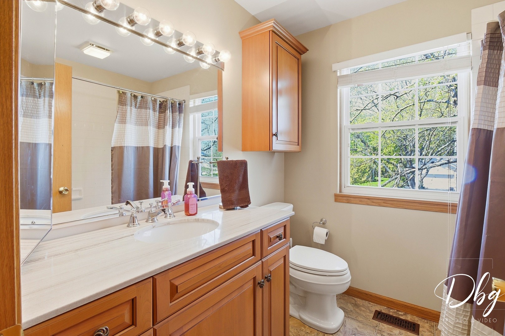 1501 Schooner Court, Zion, IL 60099
