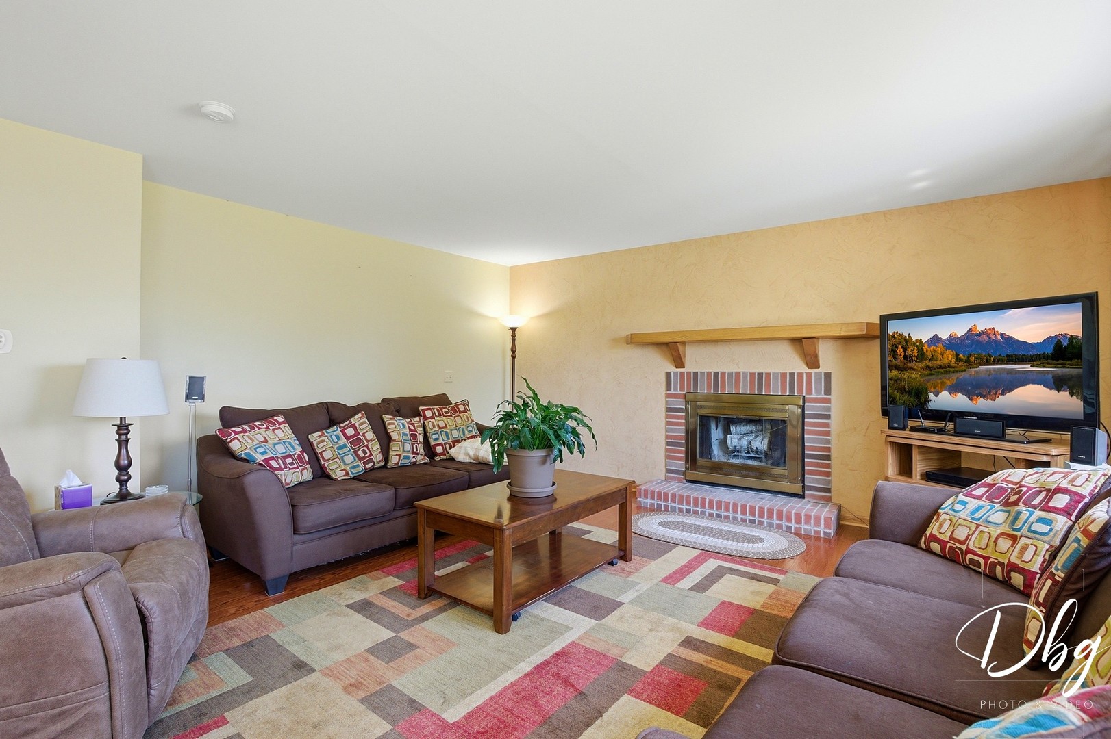 1501 Schooner Court, Zion, IL 60099