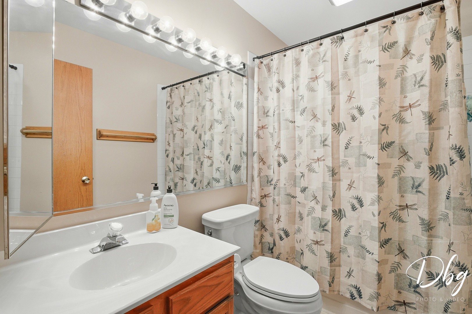 1501 Schooner Court, Zion, IL 60099