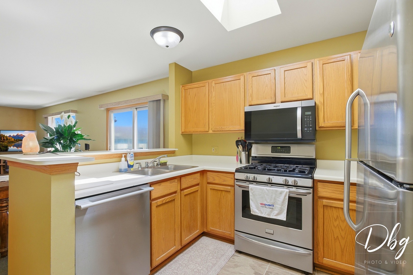 1501 Schooner Court, Zion, IL 60099