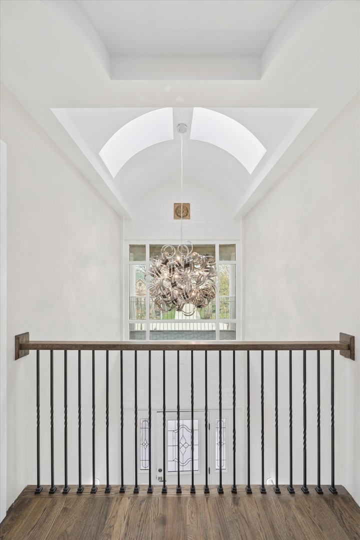 9807 W 57th Street, Countryside, IL 60525