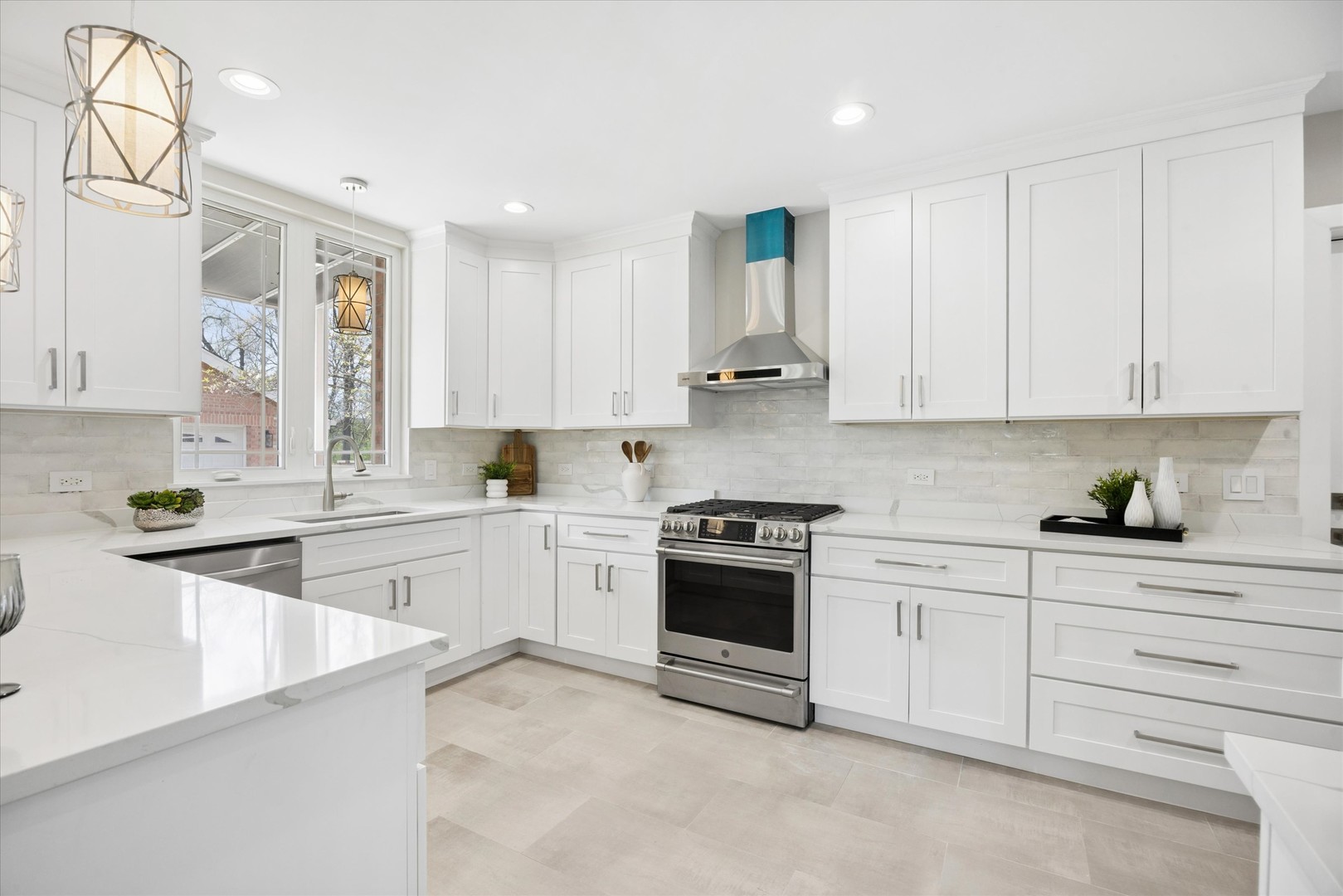 9807 W 57th Street, Countryside, IL 60525