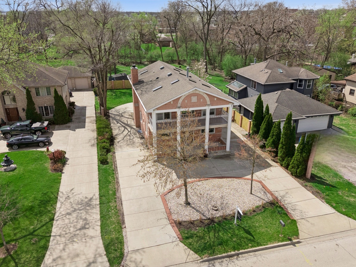 9807 W 57th Street, Countryside, IL 60525