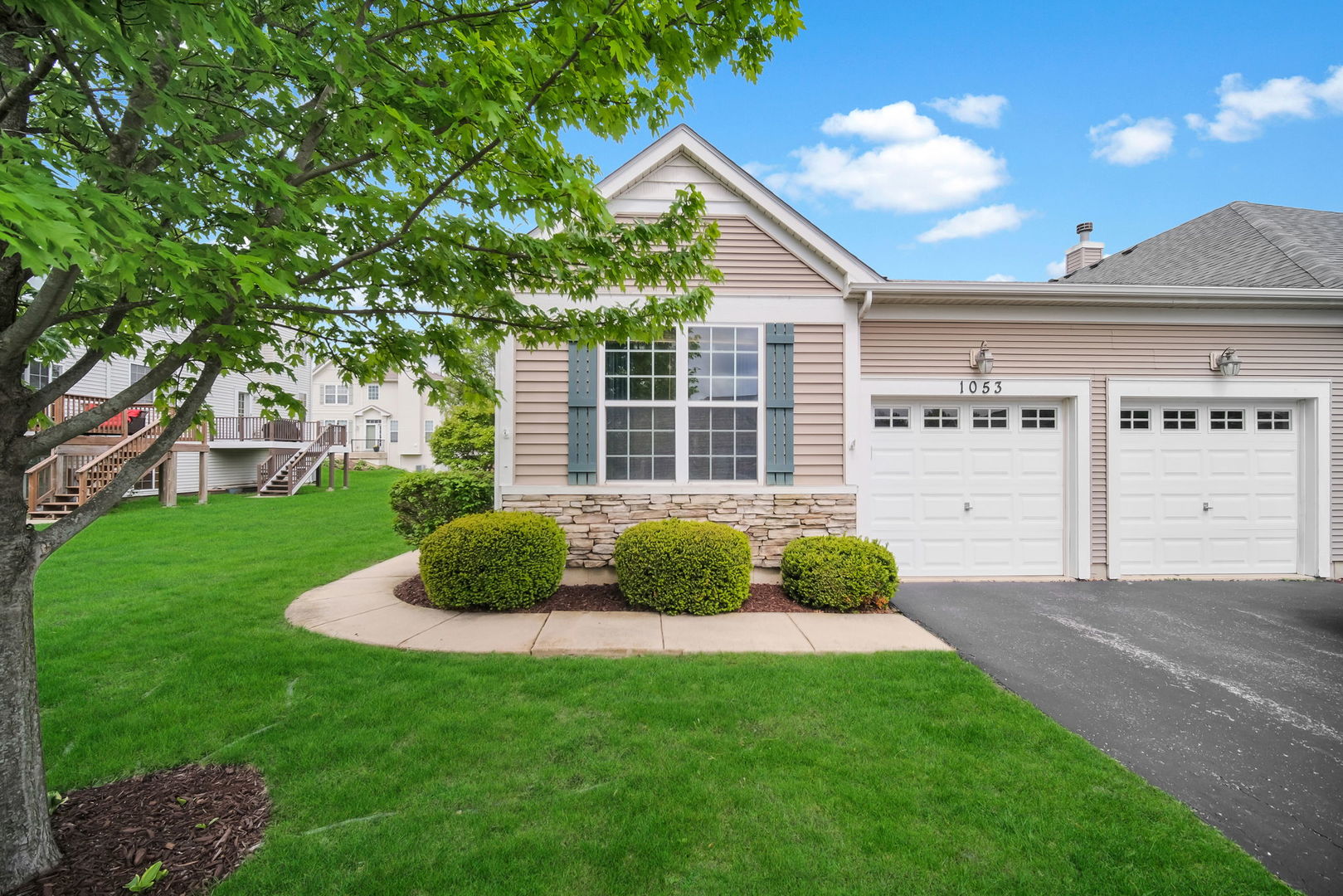 1053 Canary Avenue, Yorkville, IL 60560