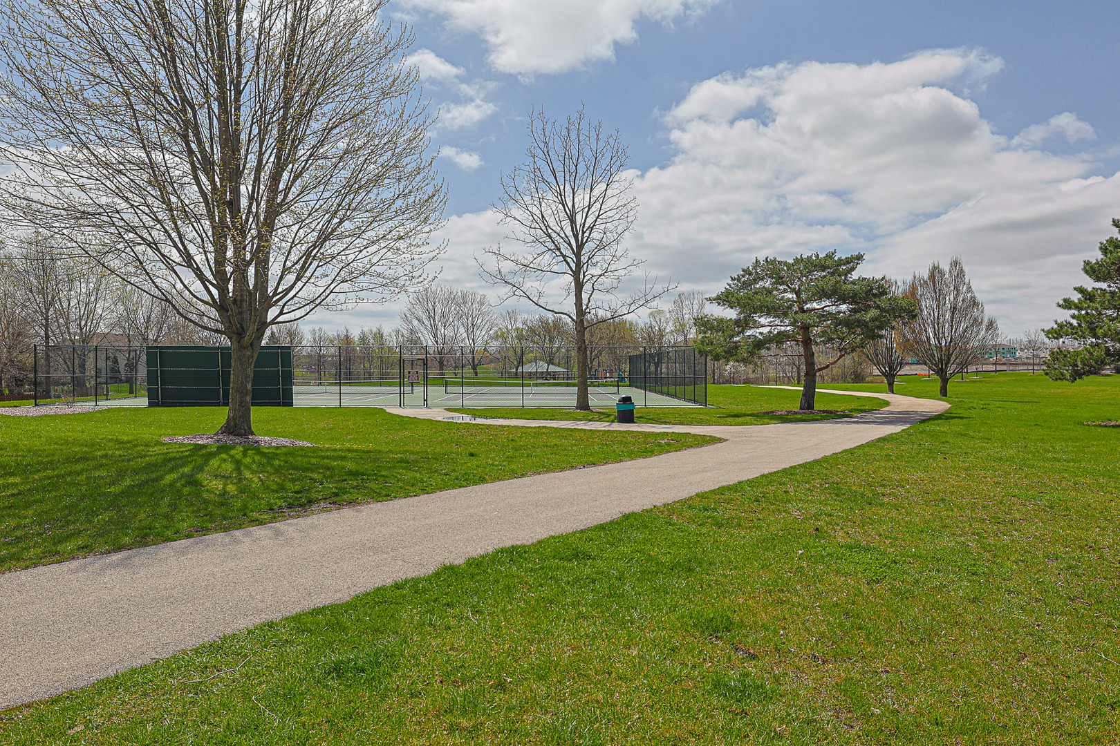 2004 Waverly Lane, Algonquin, IL 60102