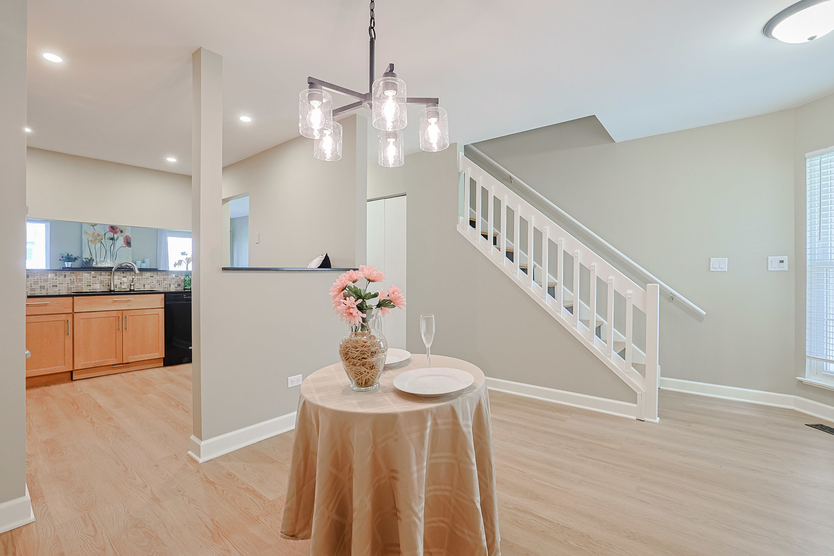 2004 Waverly Lane, Algonquin, IL 60102